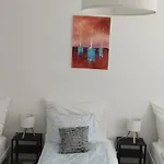 Vitorlashaz Apartment *