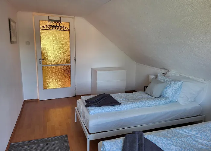 Vitorlashaz * Balatonvilágos